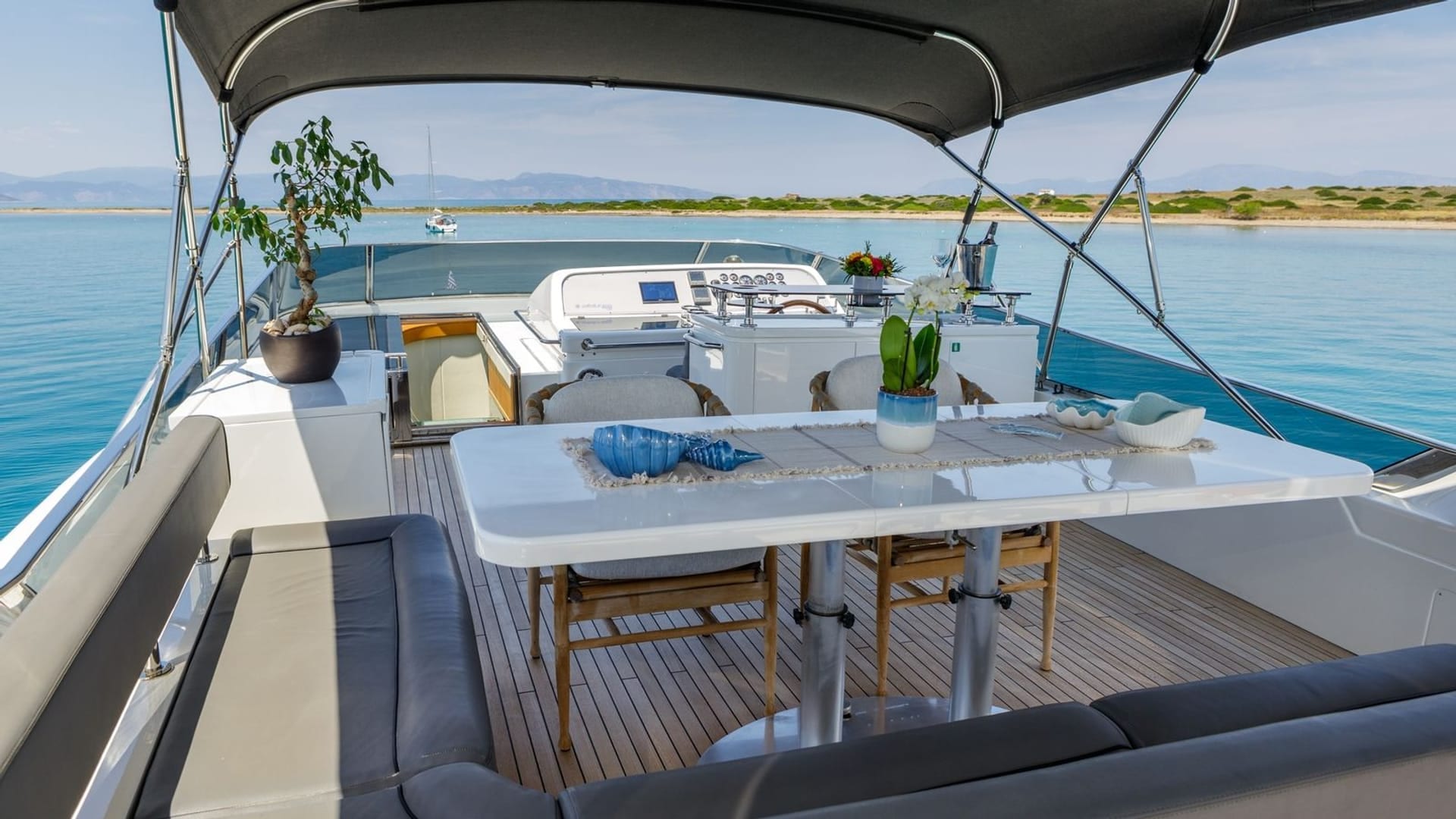 SALTY – photo 30