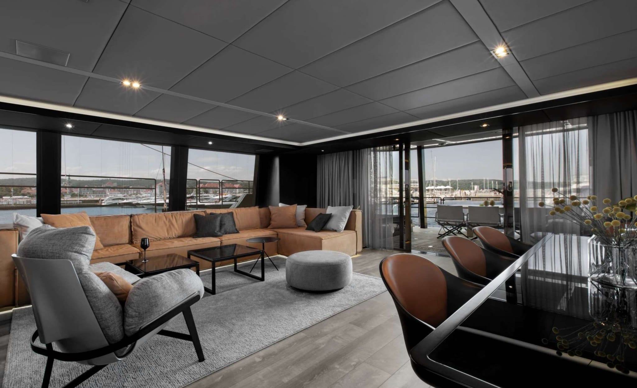 GRAYONE – photo 3